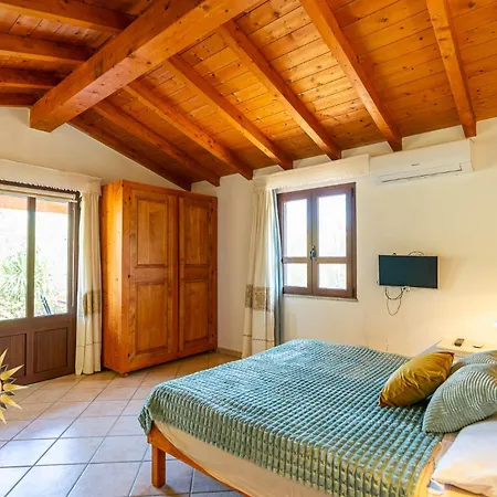 Residenze Camboni Alojamento de Turismo Rural Castiadas