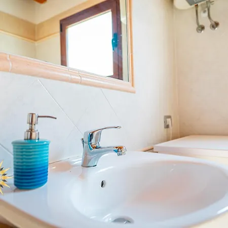 Residenze Camboni בית חווה קסטיאדס